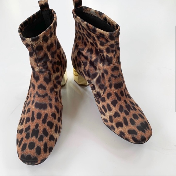 Katy Perry The Daina Leopard Stretch Boot 6.5 NWT - Picture 3 of 6